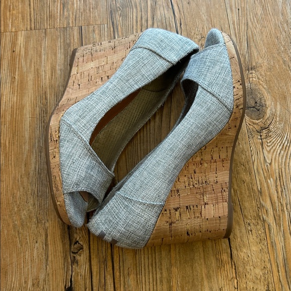 Toms Wedge Grey 7.5 - Picture 1 of 7